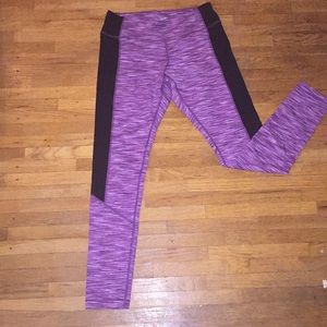 Purple yoga /workout leggings